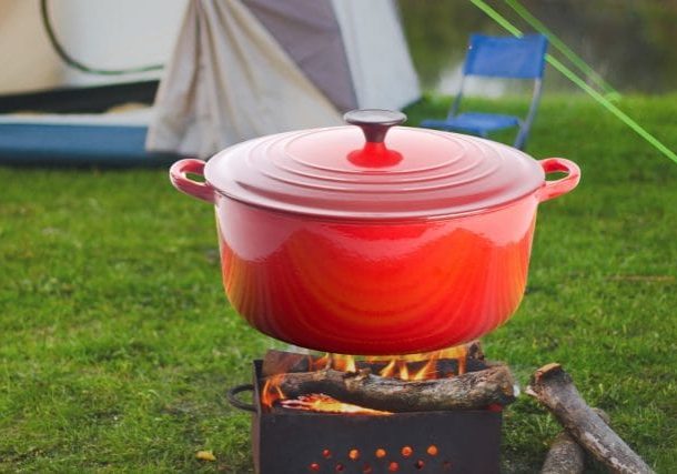 Best Dutch Oven for Camping - Love Go Camping